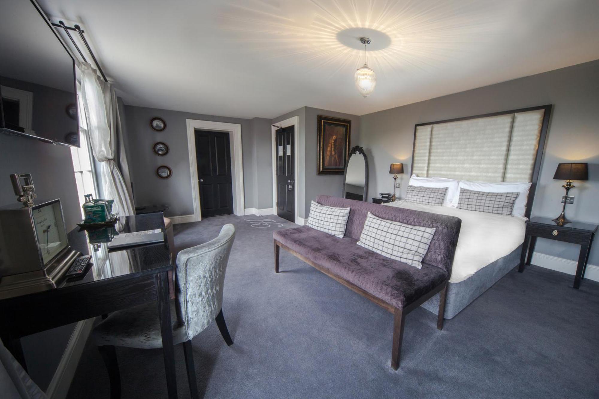 Poets House Hotell Ely Eksteriør bilde
