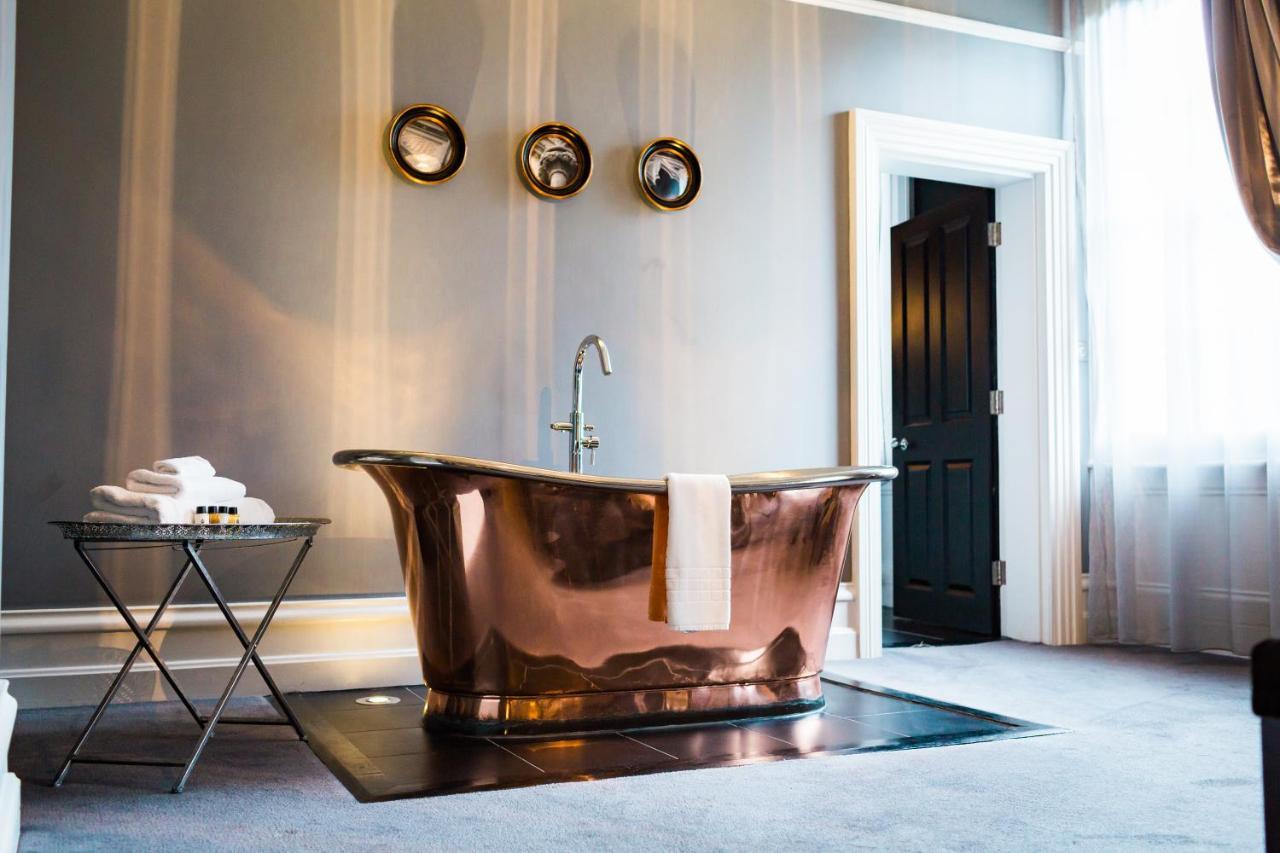 Poets House Hotell Ely Eksteriør bilde